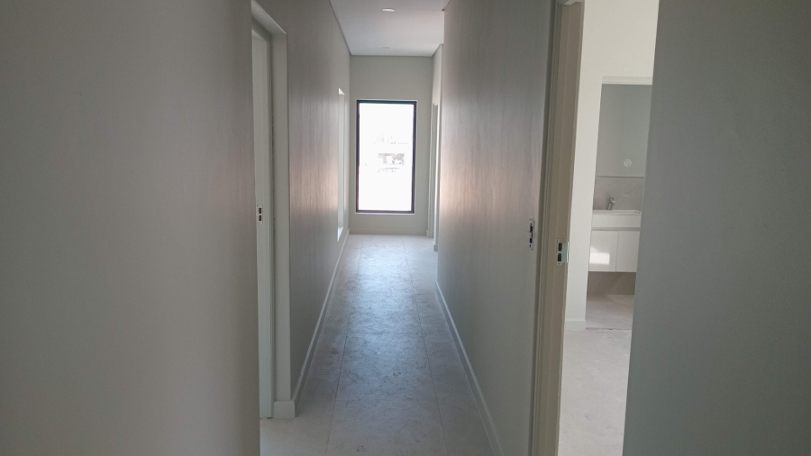 4 Bedroom Property for Sale in Sandown Western Cape